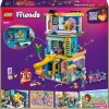 LEGO® Friends 42689 Klubovna pro kamarády v městečku Heartlake