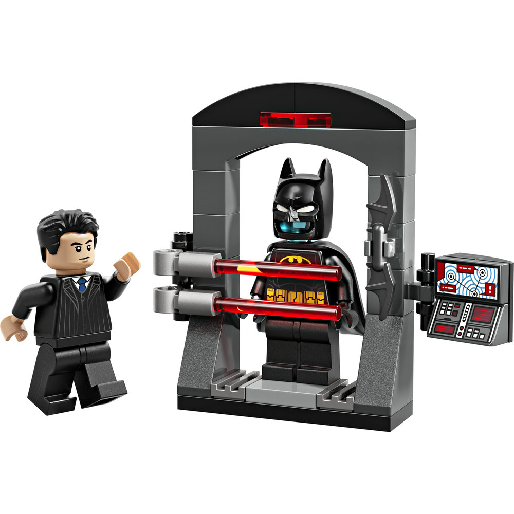 E-shop LEGO LEGO® DC Batman™ 30726 Batman™: Bruce Wayne™ a oblek Batsuit™