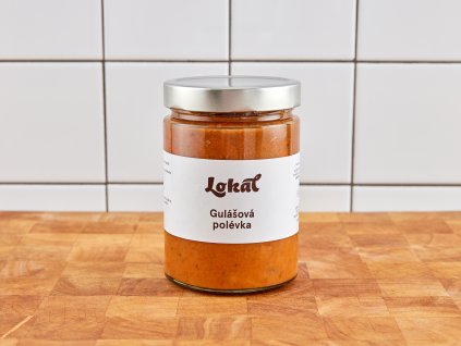 gulášová polévka