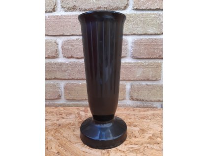 Váza vysoká černá