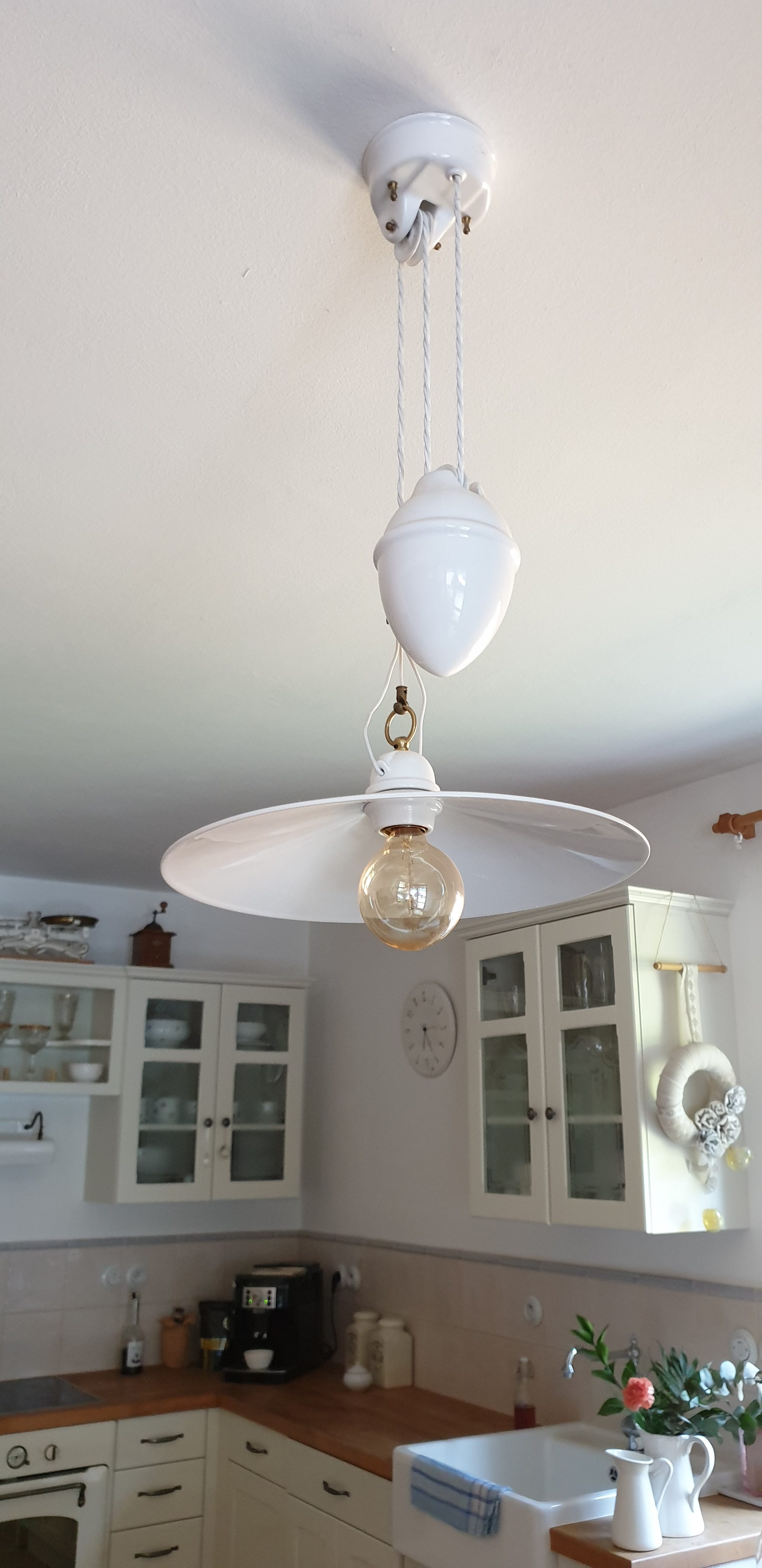 Stahovací porcelánové svítidlo Linea Tesa