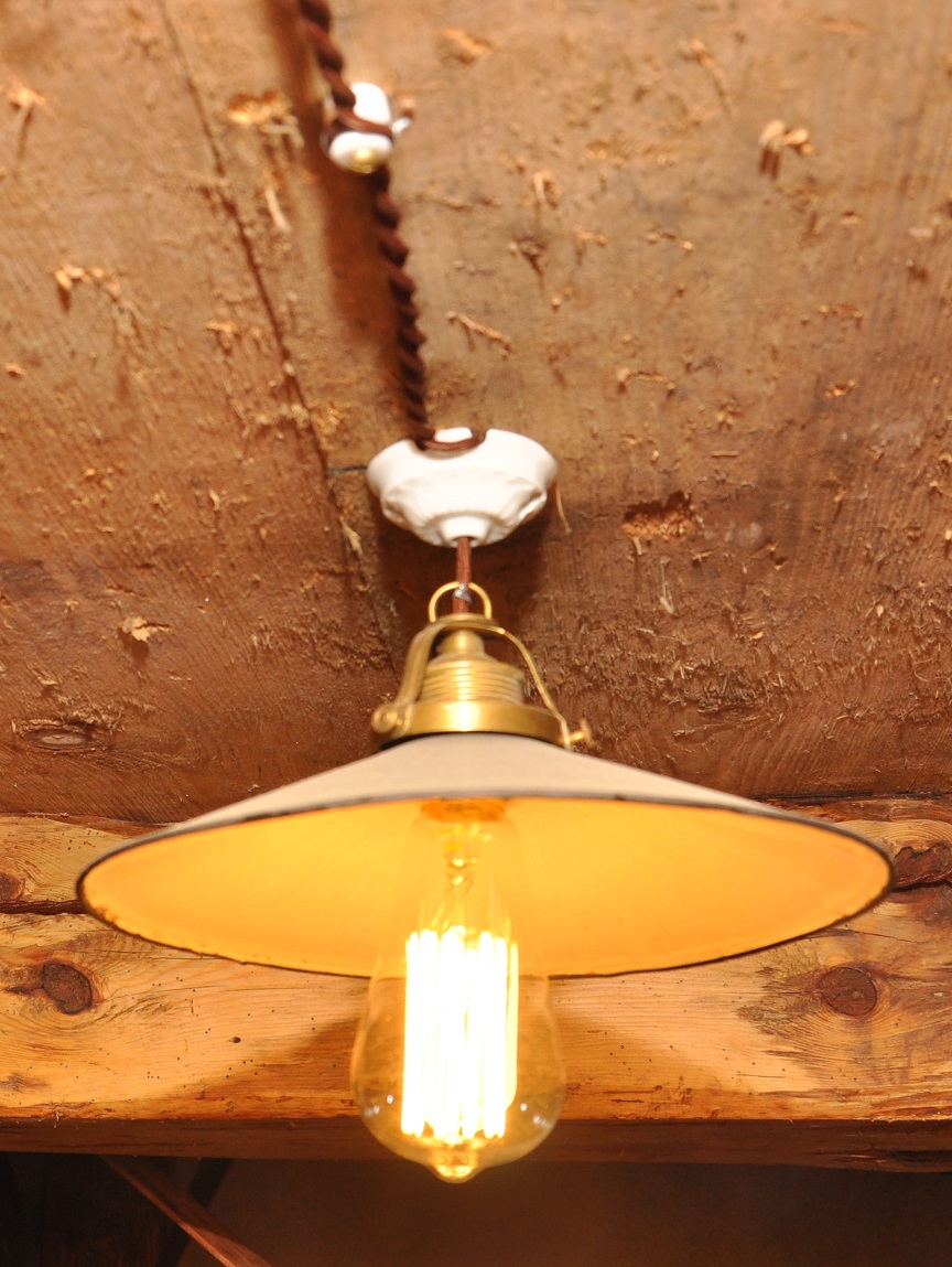 Povrchová instalace Fontini