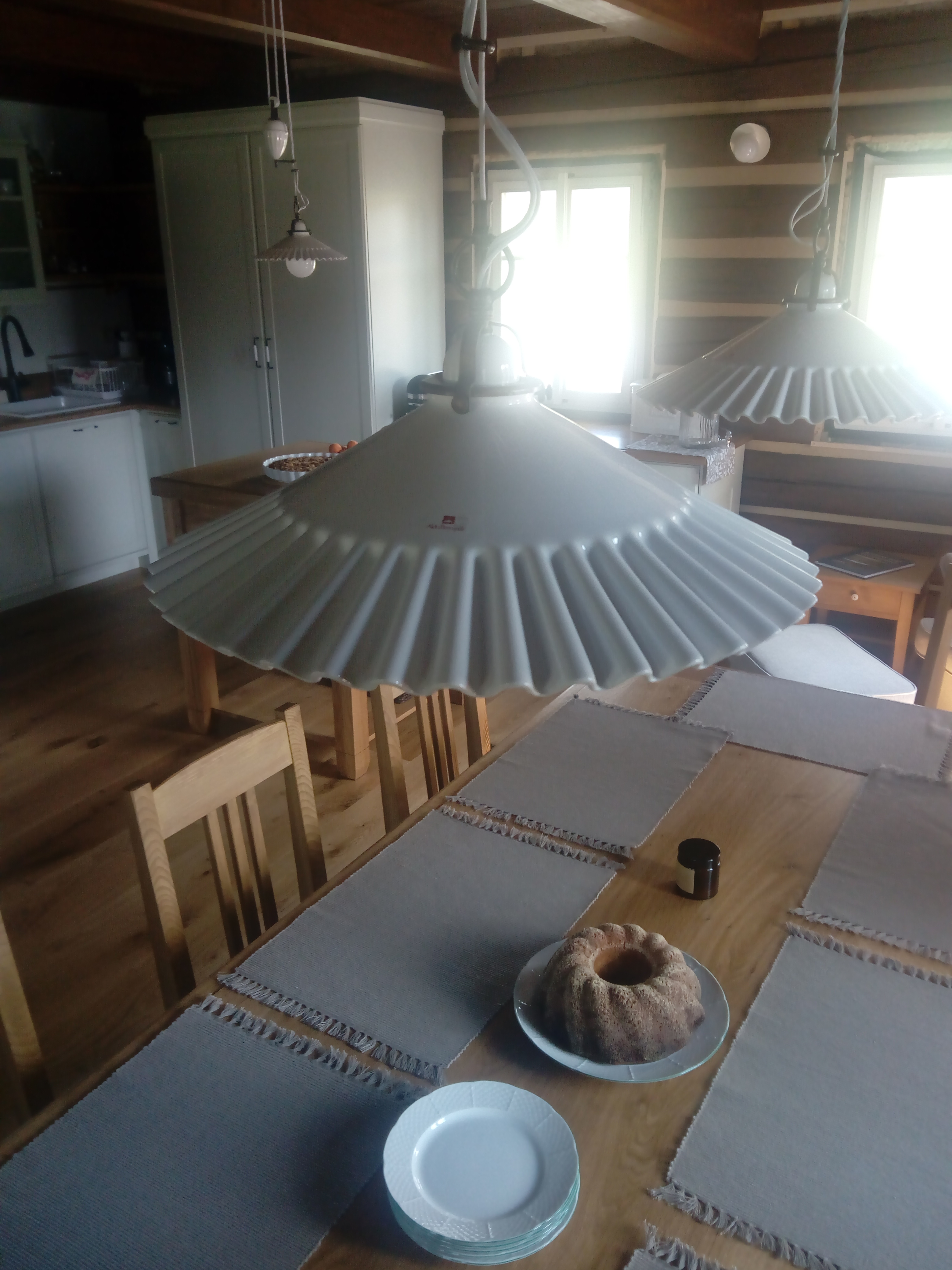 Porcelánové stahovací svítidlo Linea Duse