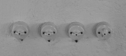 Porcelánové vypínače Garby s retro kličkou