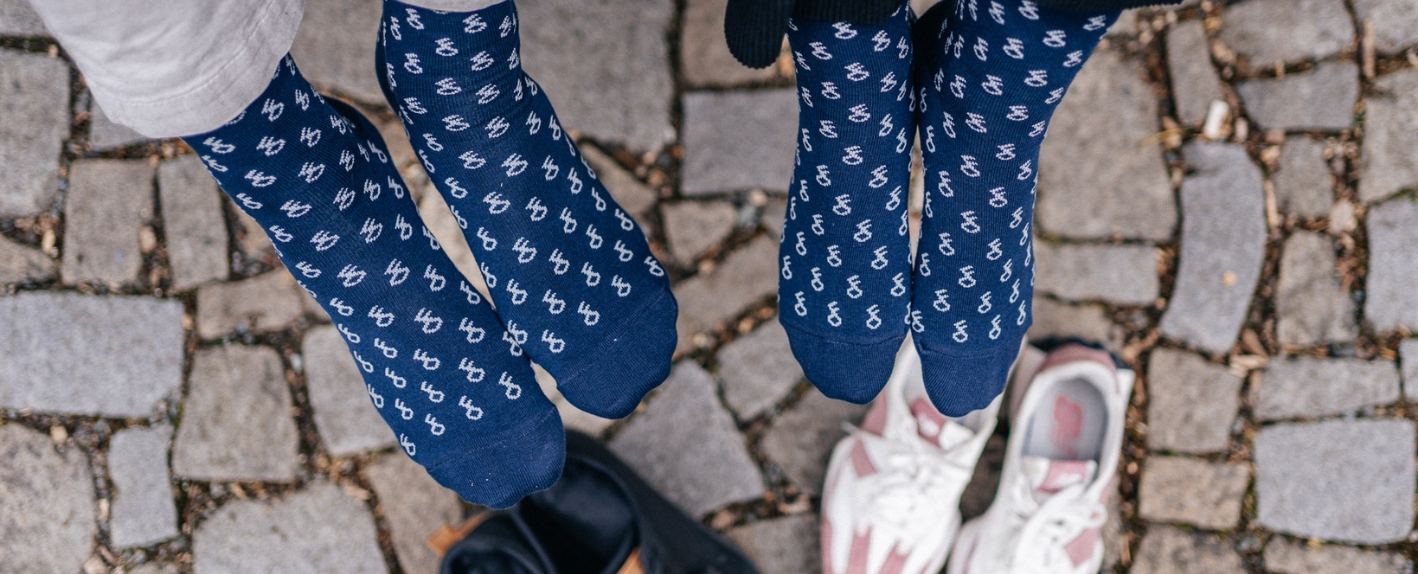 Merch NOFI - ponožky s notami