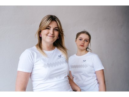 Tričko s vlaštovčími ocásky