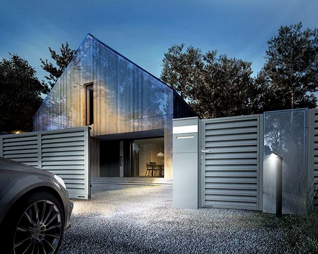 Moderní posuvná brána u novostavby — Moderní ocelový plot 10-114