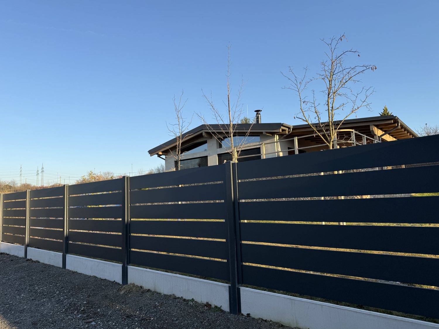 Realizace NOKOV — Dvoukřídlá brána HN 03 antracit