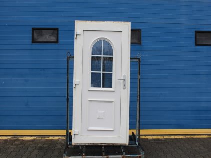 Plastové vchodové dveře - 1040x2050 mm, O levé ven, bílá/bílá  + příslušenství a montážní materiál zdarma