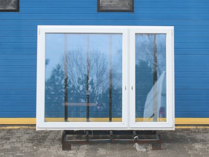 Plastové okno - 2050x1560 mm, O/OS sloupek, bílá/bílá  + příslušenství a montážní materiál zdarma