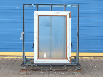 Plastové okno - KNIPPING 76 MD, 900x1260 mm, OS pravé, zlatý dub/zlatý dub  + příslušenství a montážní materiál zdarma