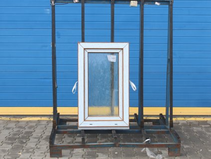 Plastové okno - KNIPPING 76 MD, 580x950 mm, OS pravé, zlatý dub/bílá  + příslušenství a montážní materiál zdarma