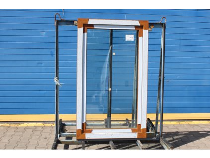 Plastové okno - KNIPPING 70 AD, 870x1450 mm, OS pravé, zlatý dub/bílá + příslušenství a montážní materiál zdarma