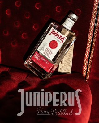 Hovorí sa, že tie najlepšie veci v živote dozrievajú pomaly.👌 Náš prémiový borievkový destilát v sebe nesie trpezlivosť...