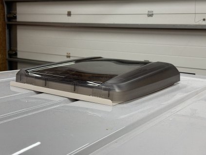 Střešní okno do Volkswagen Crafter