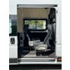Rozšíření obsaditelnosti - 3x POSUVNÉ SEDADLO UKOTVENÉ V LIŠTÁCH pro Iveco Daily