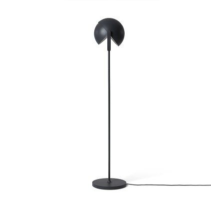 designová stojací lampa