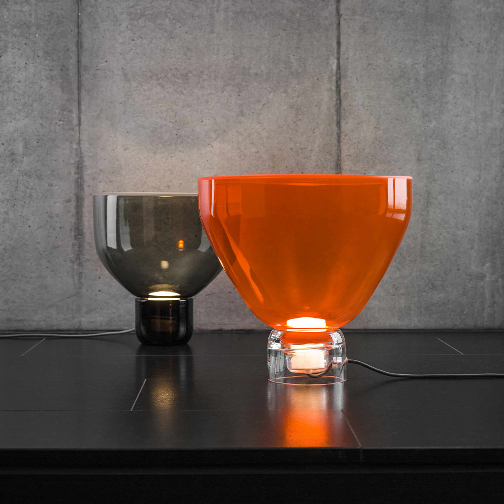 moderní lampa ze skla