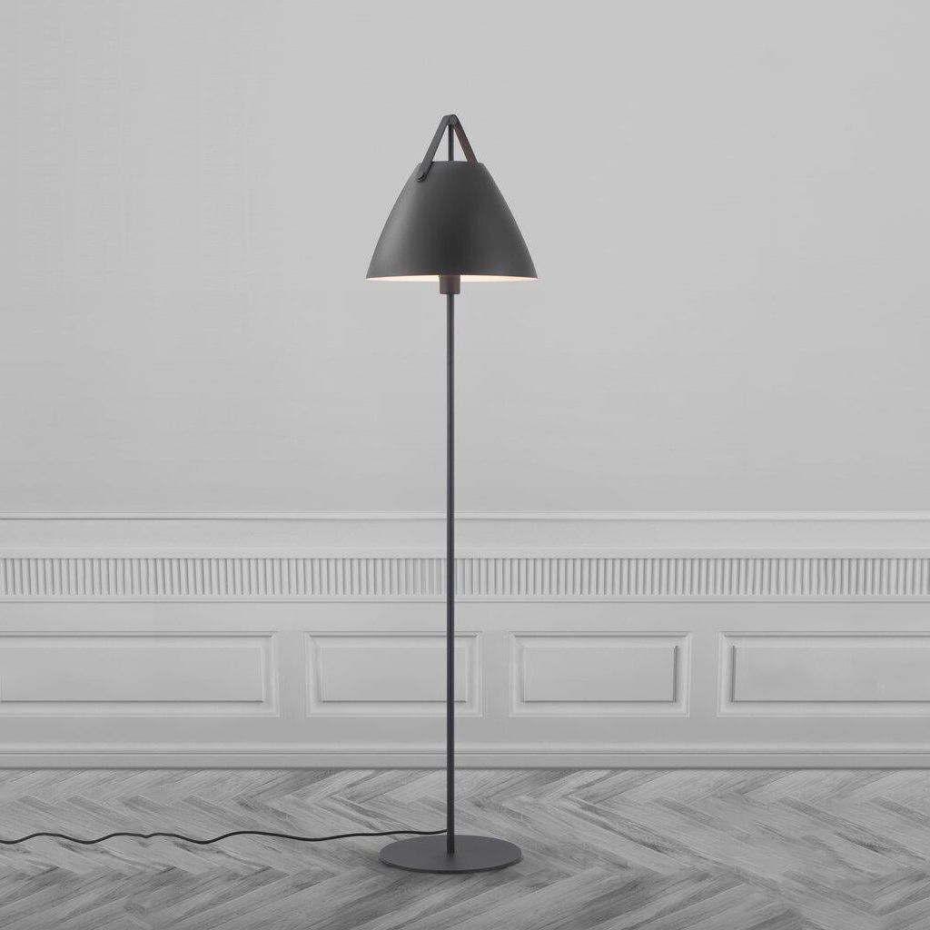 severská stojací lampa