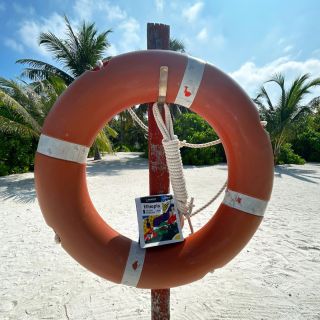 ☕👀 Jakou kávu najdeš na fotce? Poznáš ji podle obalu, barvy nebo jen podle vibe? 😄 Napiš nám do komentáře, jaký tip máš 👇...