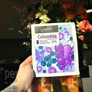 Tohle není jen káva… to je zážitek 👀☕️ Colombia Sebastián Ramírez – Purple Fruit je úplně jiný level 🤍 Explozivní chuť...