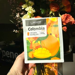 Tropický úlet v šálku 🥭☕️ Colombia Sebastián Ramírez – Mango je čistá letní vibe 🤍 Šťavnaté mango, sladké nektarinky a...