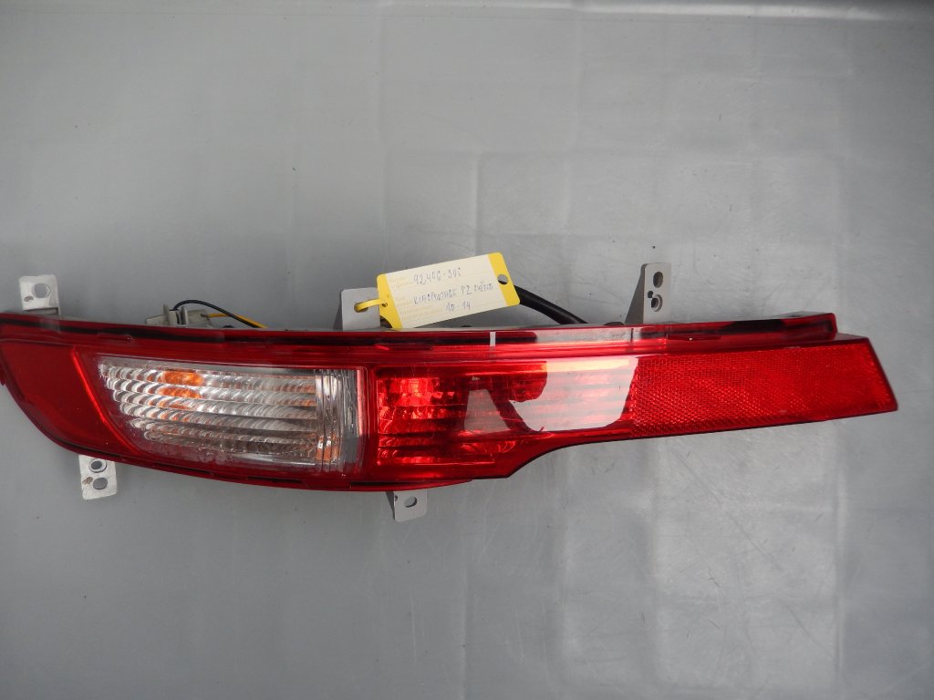 Pravé zadní mlhové zadní světlo Kia Sportage č. 92406-3U3