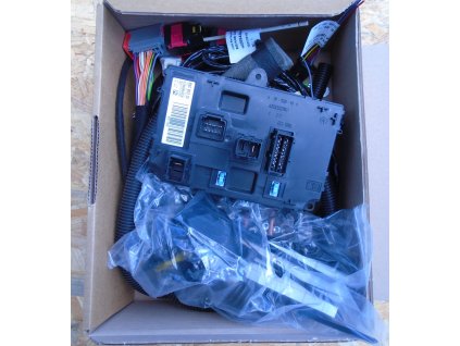 Nová originální elektrická sada pro tažné zařízení  Citroen  C4 Picasso 2007-2013  1606217780