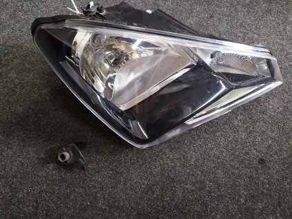 Světlomet pravý přední halogenový Seat M II 1SL941016F