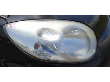 Světlomet pravý  přední Citroen C1  2005-2014