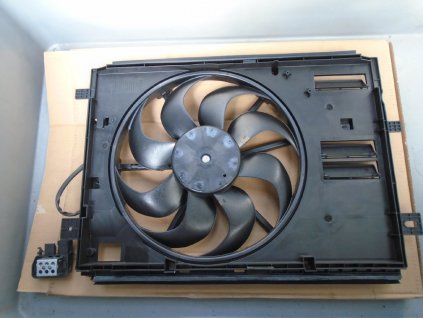Nepoužitý originální Ventilátor Chlazení Peugeot 308 Citroën Picasso C4 II 829.1539