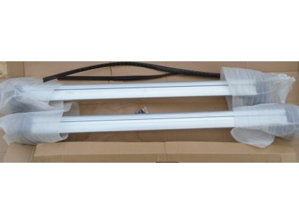 Nová originální Sada 2 ks příčných střešních  tyčí hliník s automatickým uchycením Peugeot 2008    2019-        1635025580