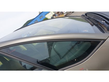 Přední sklo pravé nestahovací Citroen C4 Picasso  r.v. 2006-2013