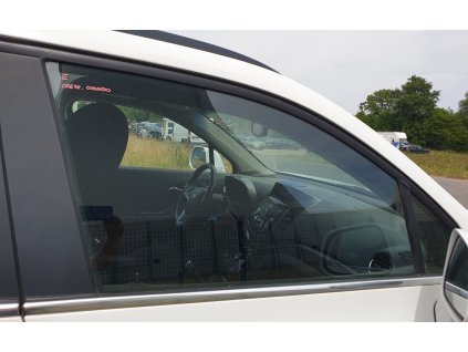 Přední sklo pravé stahovací Chevrolet Orlando  r.v.  2011-2014