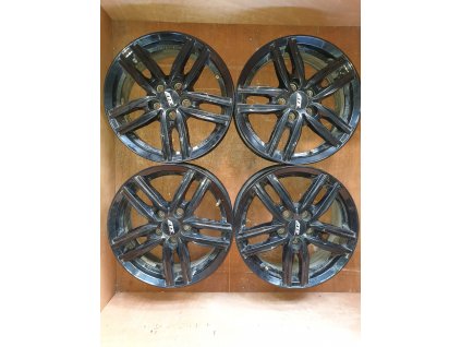Sada 4 alu disků 6Jx15 Volkswagen, Škoda, Seat, Audi, Mercedes    KBA50869  5x112 ET28