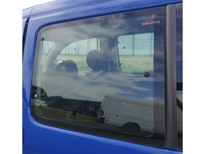 Zadní sklo levé nestahovací uprostřed Citroen Berlingo 2002-2008
