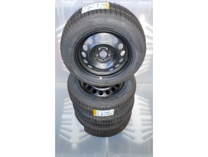 Nové Pirelli Scorpion Winter 215/65 R17 99H  Peugeot 3008 SUV  408, 5008 SUV - Citroen C5 Aircross SUV - Opel Grandland X SUV Sada 4ks kol zimní