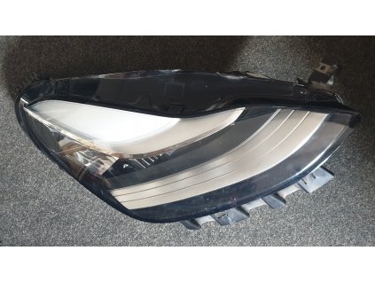 Světlomet přední pravý Tesla 3 1077376-50-B FULL LED