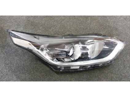 Světlomet pravý přední Kia Ceed LED J792111020