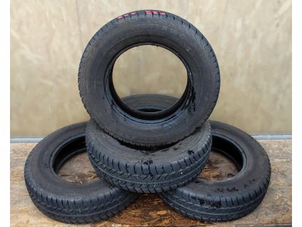Continental Vanco Winter 2  205/75 R16C 100/108R M+S Sada 4 ks pneu zimní