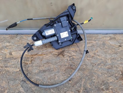 Elektrická ruční brzda Peugeot 3008 2015  9673094880