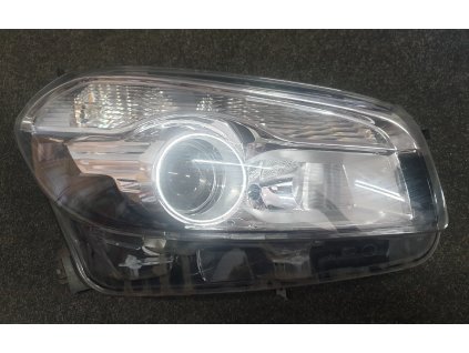 Světlomet pravý přední Nissan Qashqai 1EL01033512, 26010BR00B HELLA