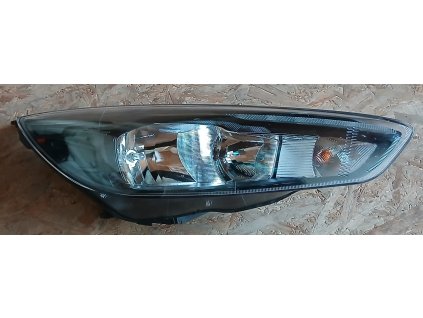 Světlomet pravý přední  Ford Focus MK3 lift 2014- F1EB-13W029-A