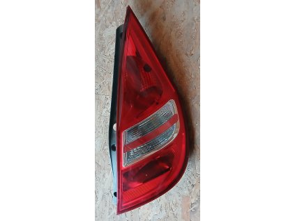 Světlo pravé zadní Hyundai i30 2007-11, 92402-2R0 originál