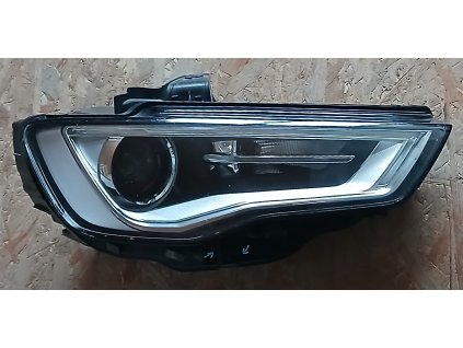Světlomet PRAvý přední Audi A3 8V0941006, 1EL010740-22 originál