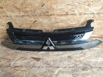Mřížka předního nárazníku, maska, grill MITSUBISHI Outlander 3 7450B308