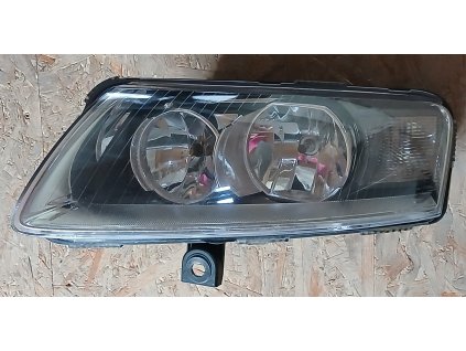 Světlomet levý přední Audi A6, 4F0941003 HELLA