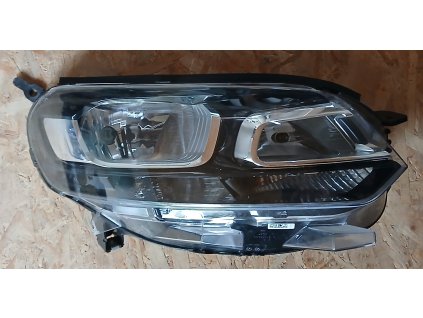 Světlomet pravý přední Citroen Jumpy Peugeot Expert Opel Vivaro 9808567680-00, 00197075-04