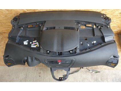 Palubní deska na Citroen C4 Picasso