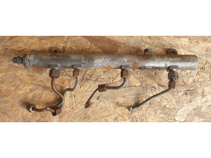 Vstřikovací lišta BOSCH 2.3 D Ducato3, Iveco Daily 6 0445224065, 5801386699